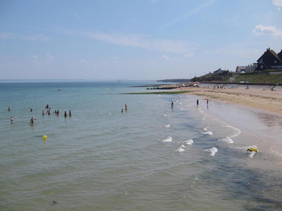 Appartamento Maisonnette avec terrasse à 50m de la plage Luc-sur-Mer Esterno foto